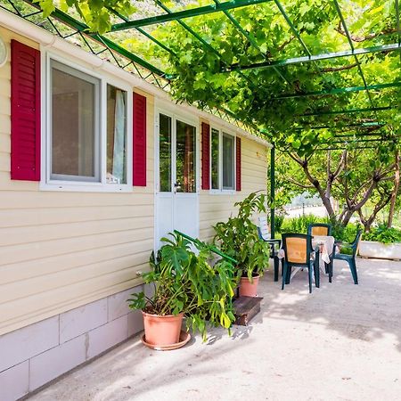 Holiday Home Garden Zaton  Extérieur photo
