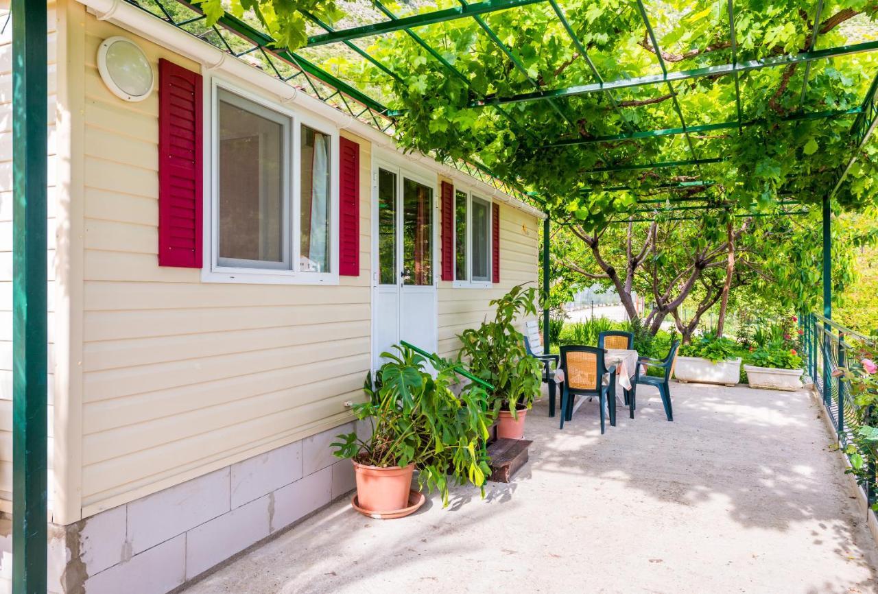 Holiday Home Garden Zaton  Extérieur photo